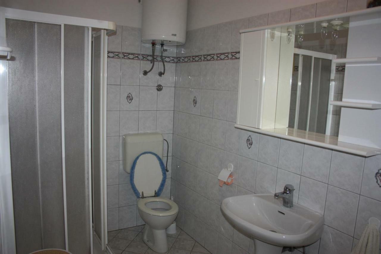 Apartments Kliman ロヴィニ エクステリア 写真